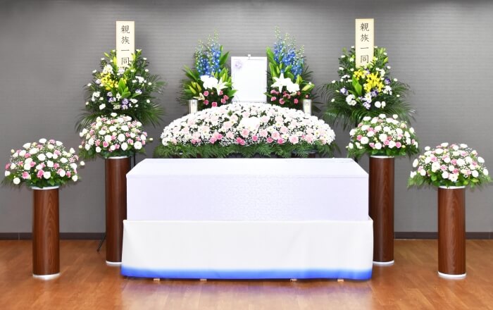 家族葬と一般の葬儀の違い